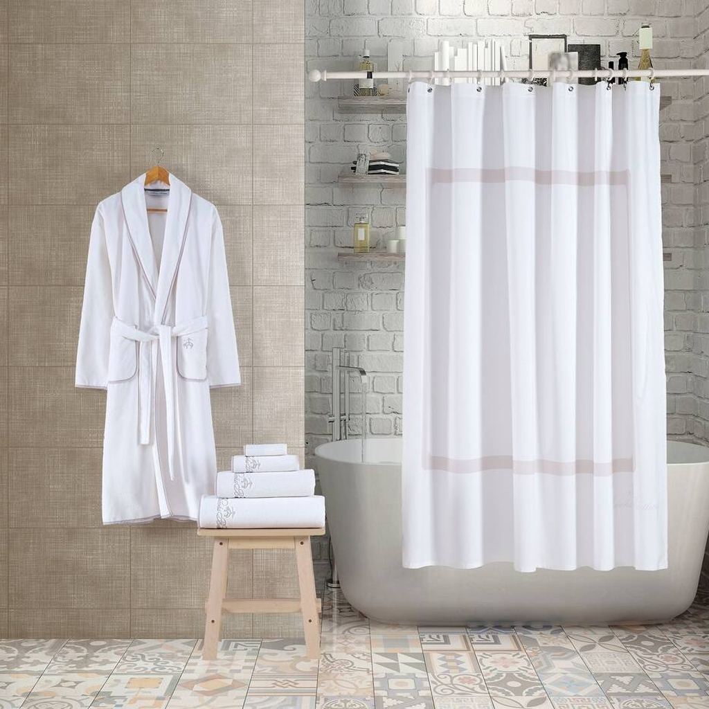 Bathrobes & Shower Curtains